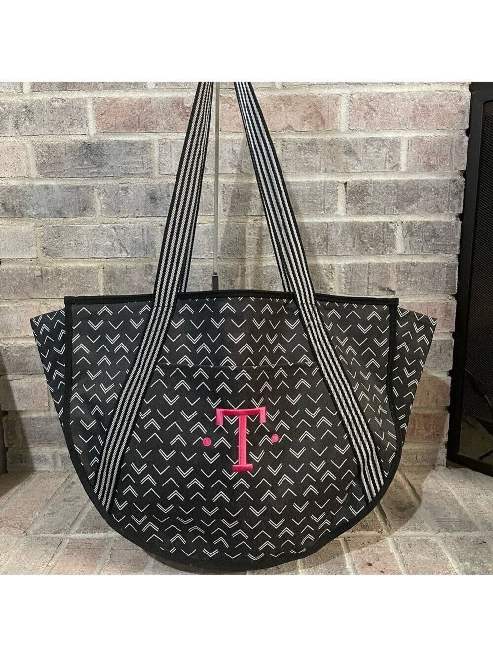 Thirty-One Black and White Patterned Tote with Pink Initial